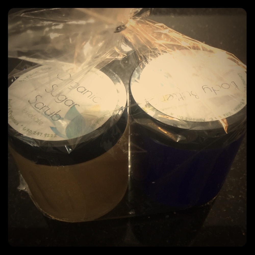 Body butter and organic sugar scrub.